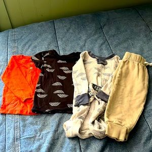 Honest Company clothes. Size 12 months